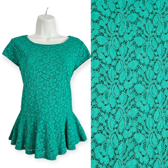 Vince Camuto green lace peplum blouse top Womens Small - Picture 1 of 6